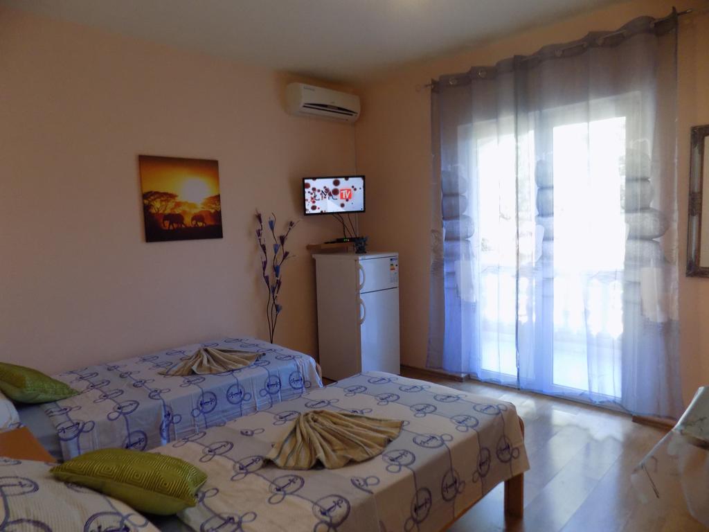 Apartments Las Cabezas Zadar Exterior photo